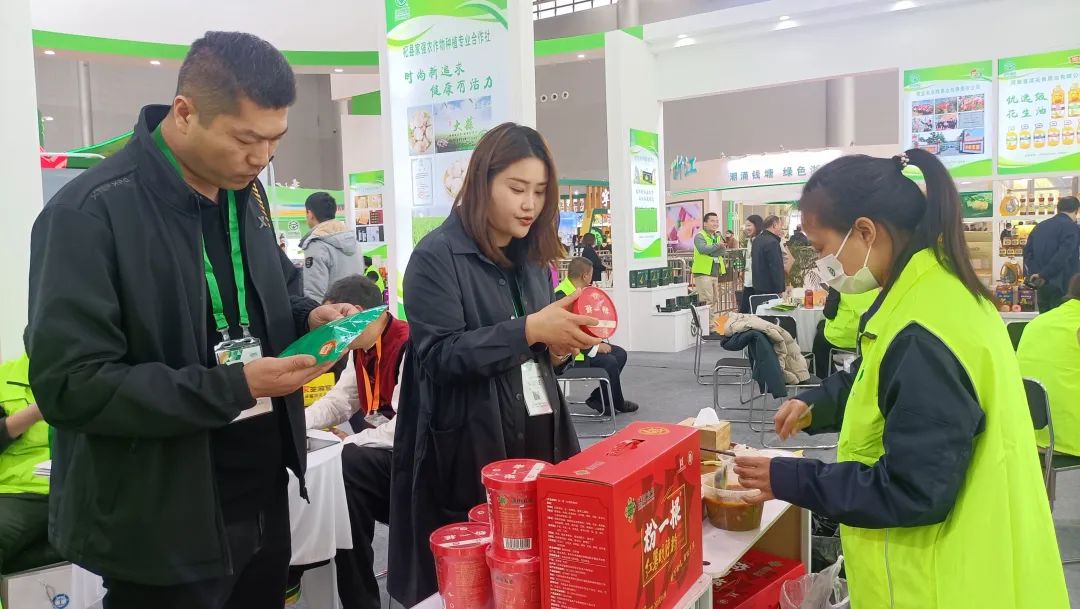 绿色食品+非遗+老字号+中国绿色食品发展中心背书:盛田农业五彩蔬菜鲜粉条等系列产品惊艳 绿色食品+非遗+老字号+中国绿色食品发展中心背书:盛田农业五彩蔬菜鲜粉条等系列产品惊艳