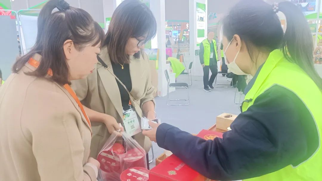 绿色食品+非遗+老字号+中国绿色食品发展中心背书:盛田农业五彩蔬菜鲜粉条等系列产品惊艳 绿色食品+非遗+老字号+中国绿色食品发展中心背书:盛田农业五彩蔬菜鲜粉条等系列产品惊艳