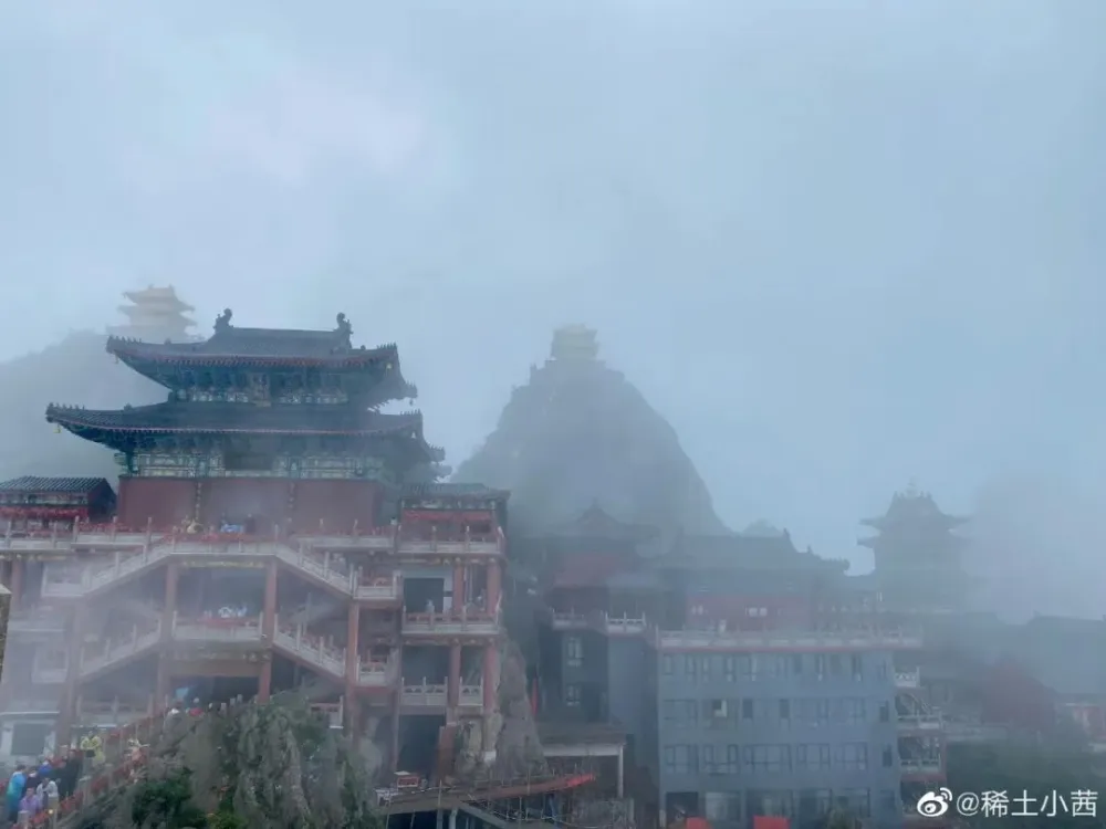 游客照系列｜仙境，大概就是这个样子～