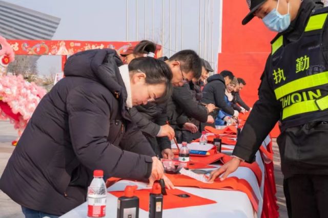 2024河南首届正大年货•美食嘉年华2月8日开幕！